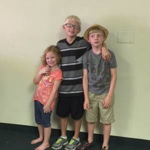 Meet your Posher, Sharon